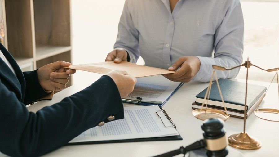Những lưu ý về thủ tục chấm dứt hoạt động của                  Chi nhánh ngân hàng nước ngoài tại Việt Nam?